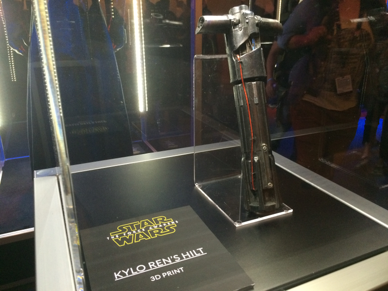 Illustration for article titled Star Wars Costumes And Props Reveal New Characters For Episode 7